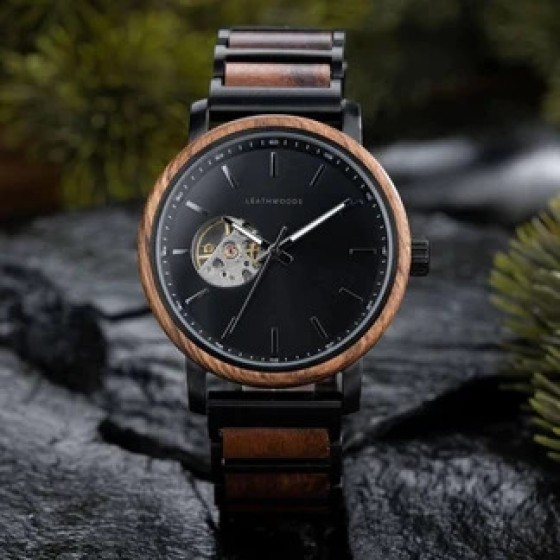 Best Gift For Your LovedOnyx - Automatic Wooden Watch